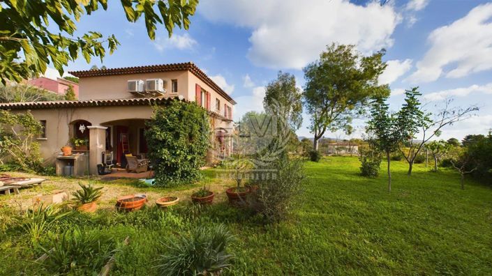 Image No.5-4 Bed House for sale