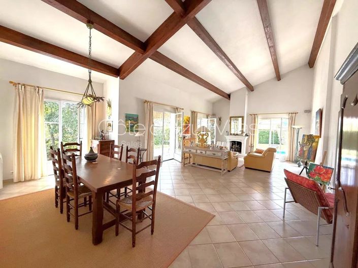 Image No.5-4 Bed House for sale