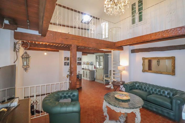 Image No.1-2 Bed House for sale