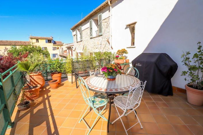 Image No.2-2 Bed House for sale