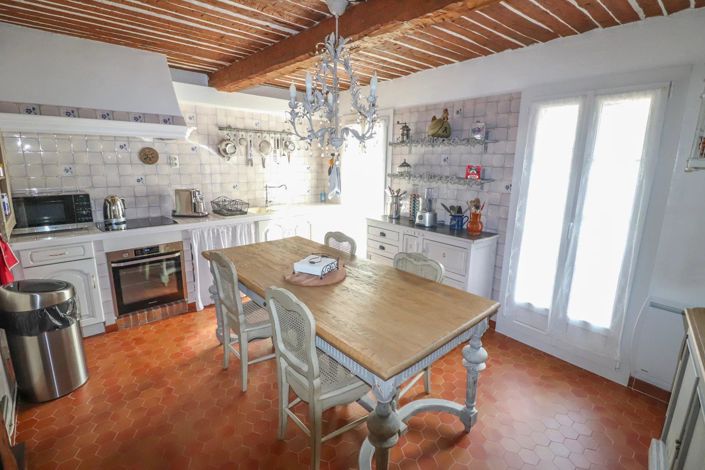 Image No.8-2 Bed House for sale