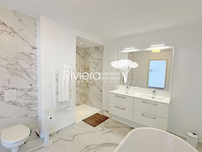 Image No.20-3 Bed Apartment for sale