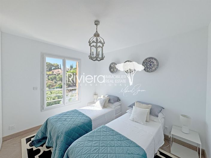 Image No.21-3 Bed Apartment for sale