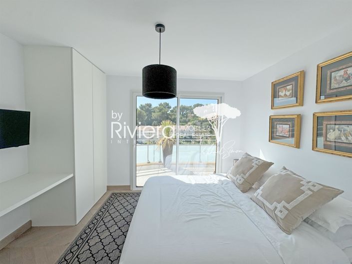 Image No.23-3 Bed Apartment for sale