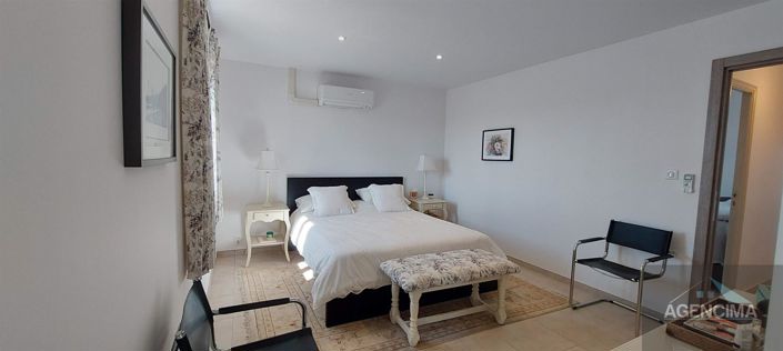 Image No.10-4 Bed House for sale