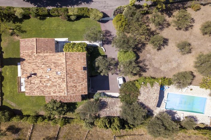 Image No.2-6 Bed House for sale