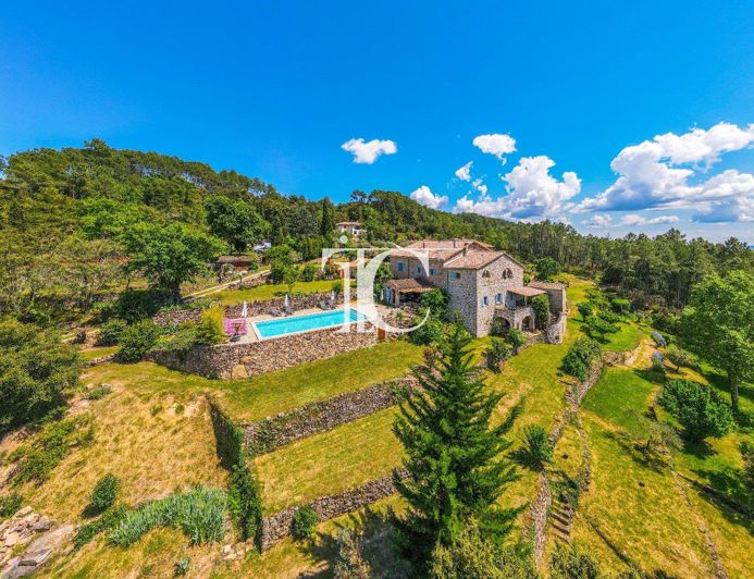 Image No.1-8 Bed House for sale