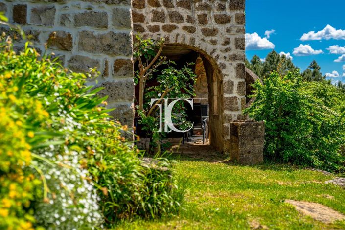 Image No.35-8 Bed House for sale