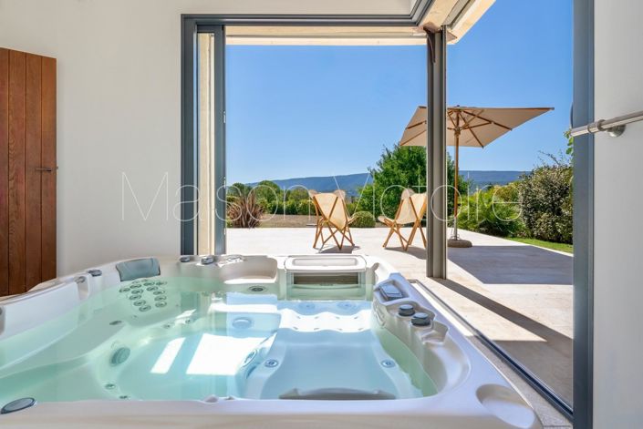 Image No.10-8 Bed House for sale