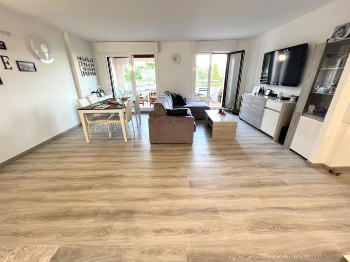 Image No.7-3 Bed Apartment for sale