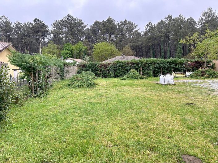 Image No.15-4 Bed House for sale