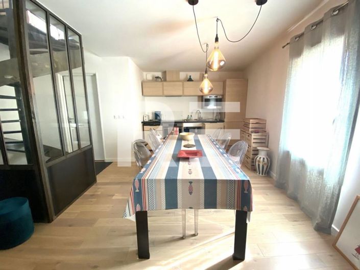 Image No.3-2 Bed House for sale