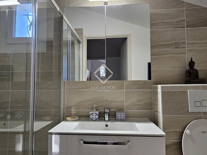 Image No.21-4 Bed House for sale