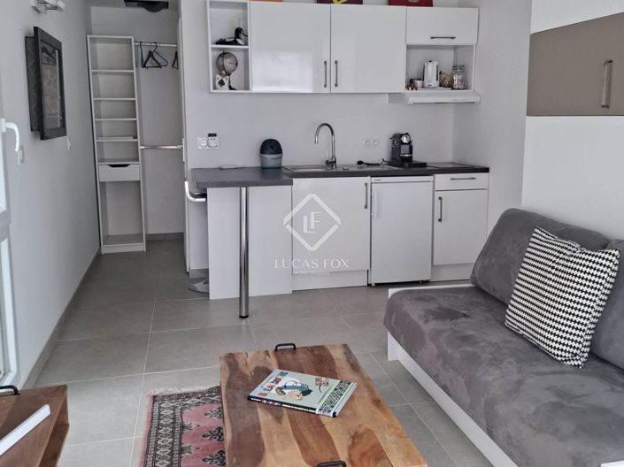 Image No.25-4 Bed House for sale