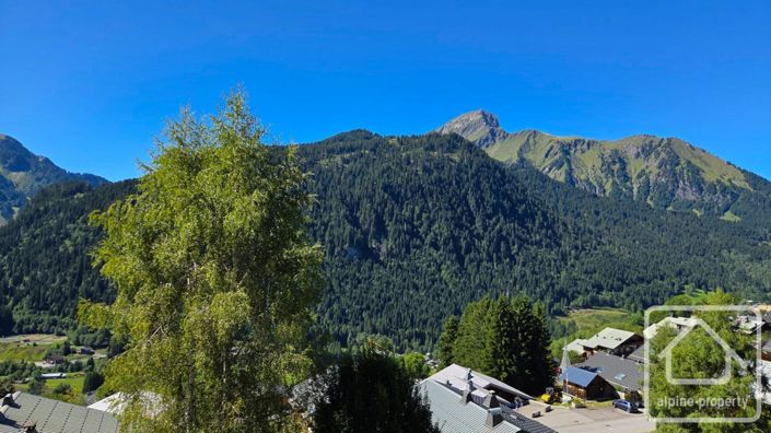 Image No.69-5 Bed Property for sale