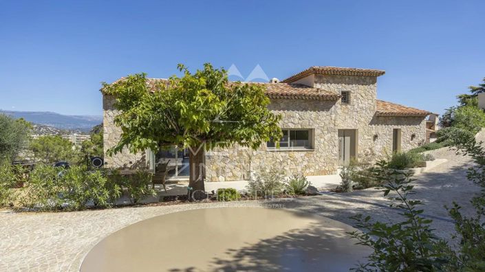 Image No.9-4 Bed House for sale