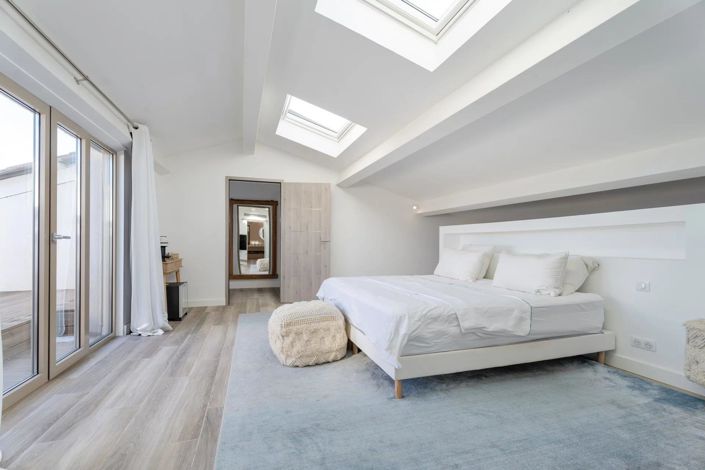 Image No.13-5 Bed House for sale