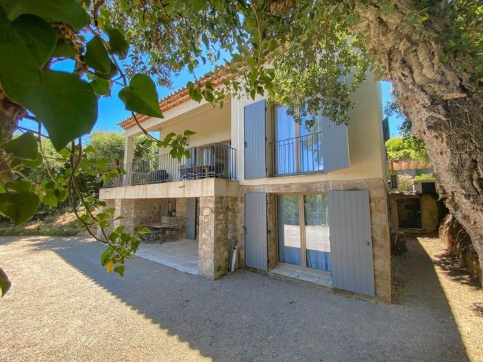 Image No.16-5 Bed House for sale