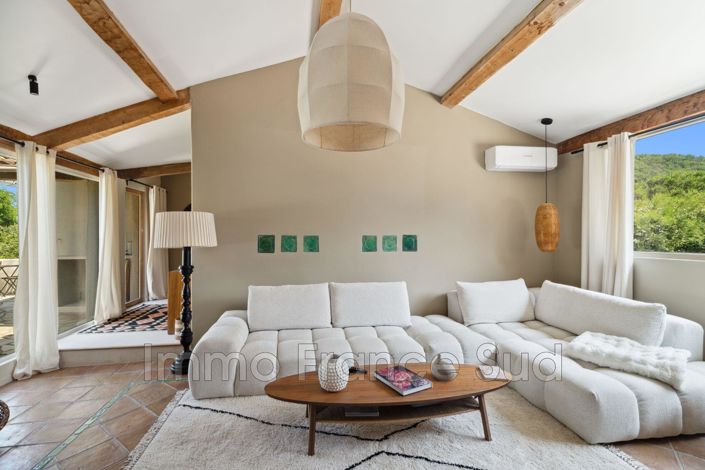 Image No.15-5 Bed House for sale