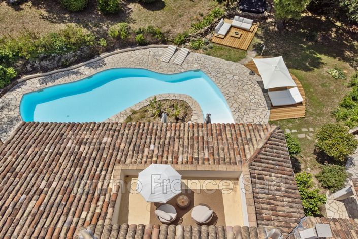 Image No.3-5 Bed House for sale