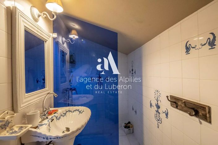 Image No.15-4 Bed House for sale