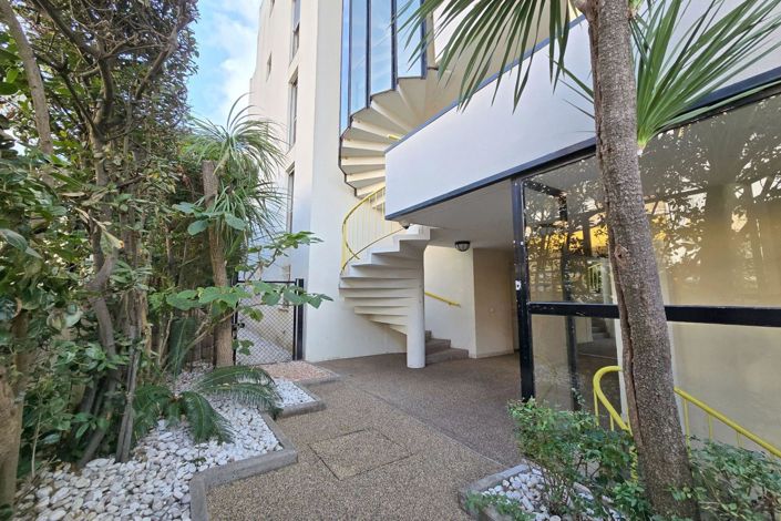 Image No.2-3 Bed Apartment for sale