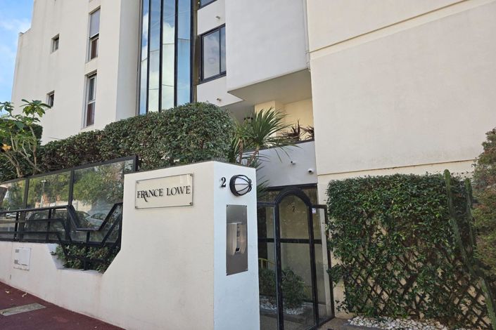 Image No.3-3 Bed Apartment for sale