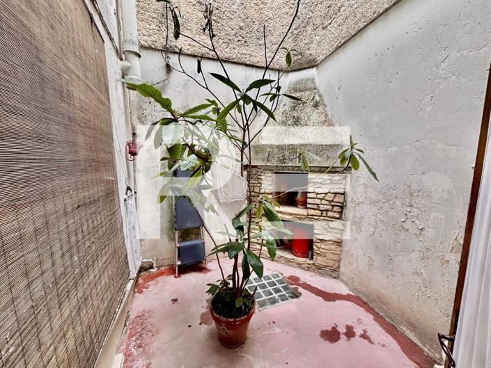 Image No.6-2 Bed House for sale