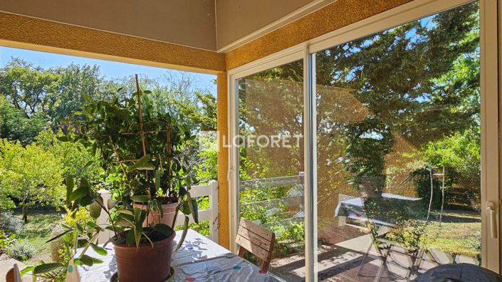 Image No.15-3 Bed House for sale