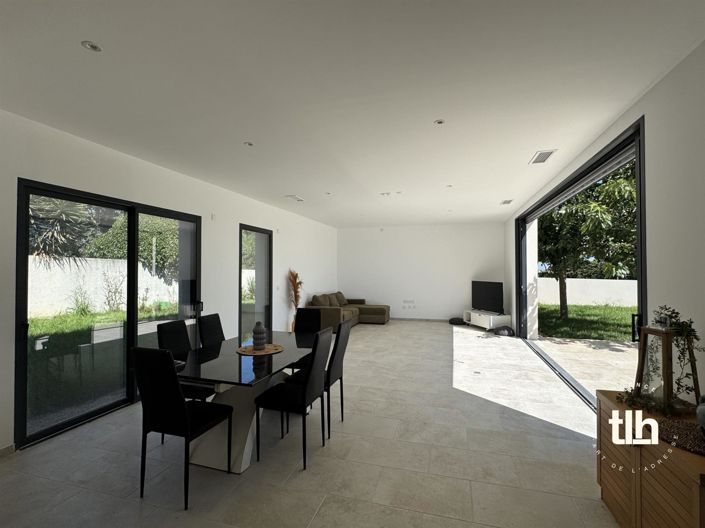 Image No.7-4 Bed House for sale