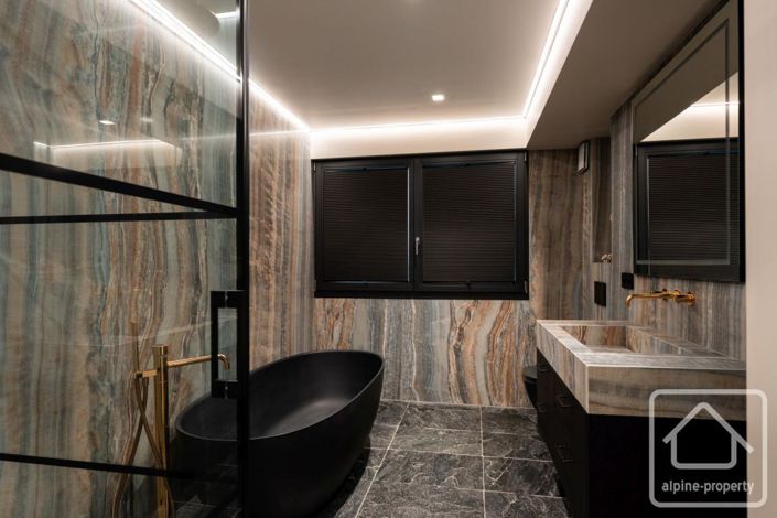 Image No.10-3 Bed Apartment for sale