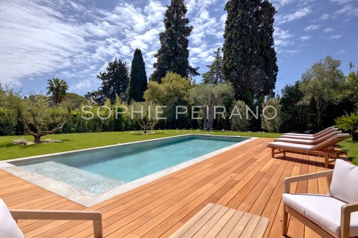 Image No.2-5 Bed House for sale