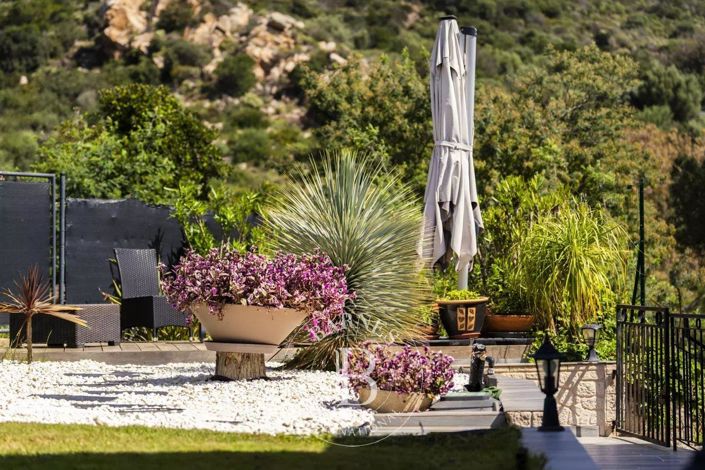 Image No.13-3 Bed House for sale