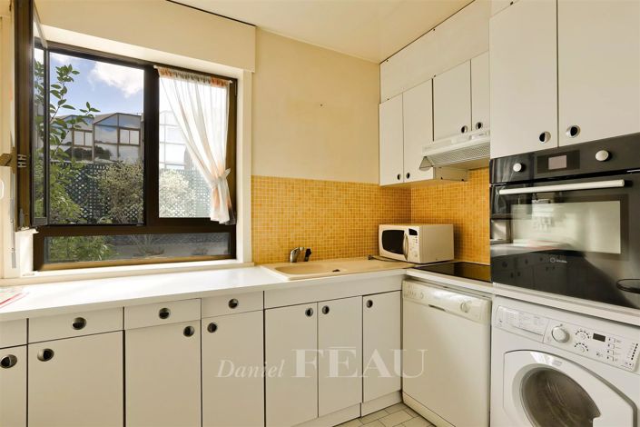 Image No.13-2 Bed Apartment for sale