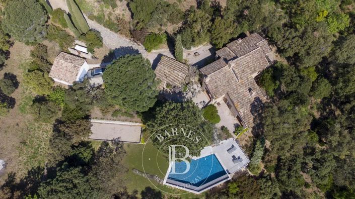 Image No.2-5 Bed House for sale