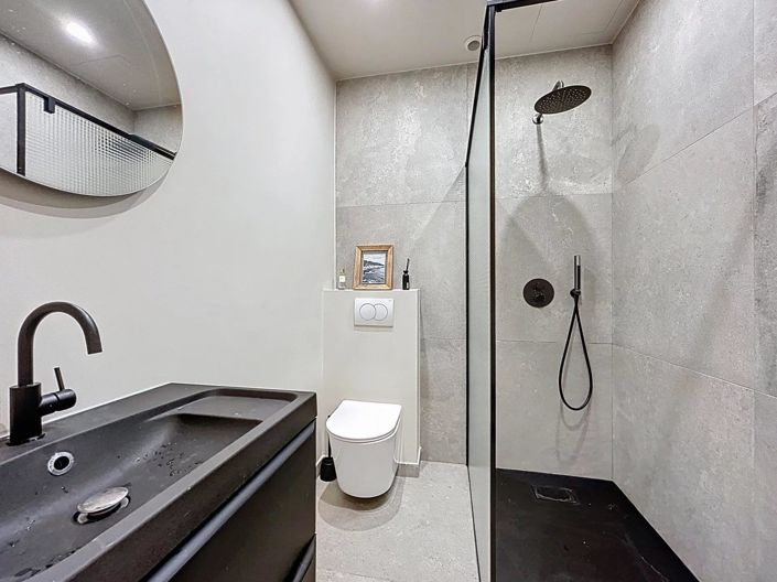 Image No.19-2 Bed Apartment for sale