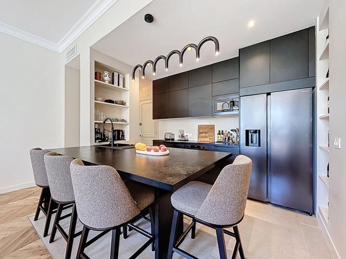 Image No.8-2 Bed Apartment for sale