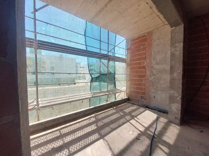 Image No.28-3 Bed Apartment for sale