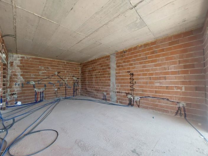 Image No.28-3 Bed Apartment for sale