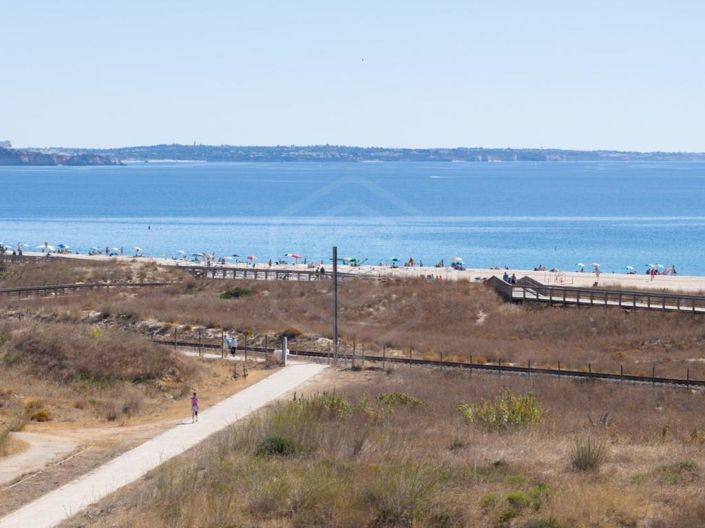 Image No.1-3 Bed Apartment for sale