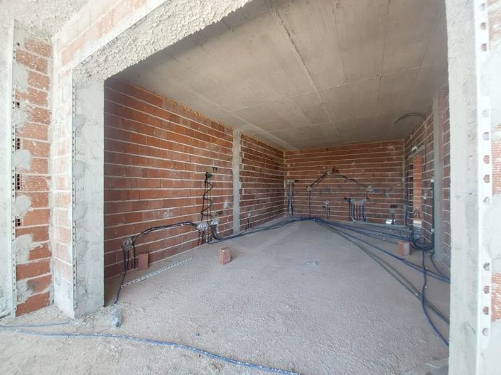 Image No.23-3 Bed Apartment for sale