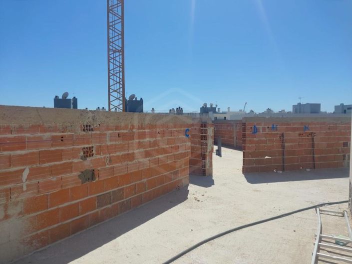 Image No.14-3 Bed Apartment for sale