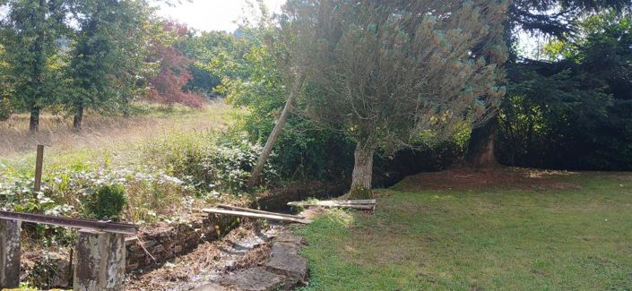 Image No.12-8 Bed House for sale