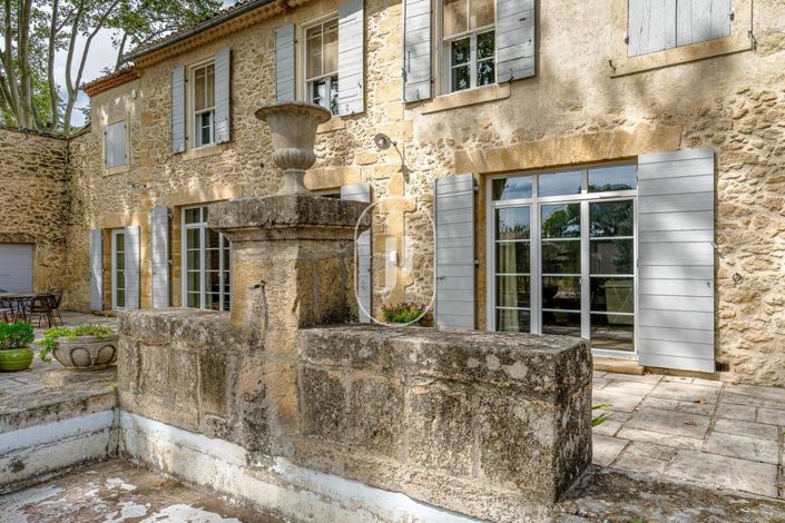 Image No.3-6 Bed House for sale