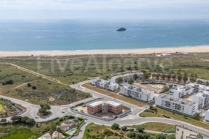 Image No.1-3 Bed Apartment for sale