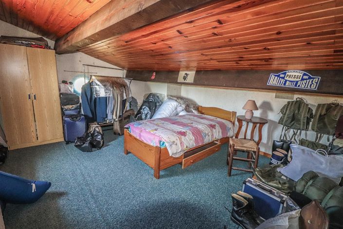 Image No.28-5 Bed House for sale