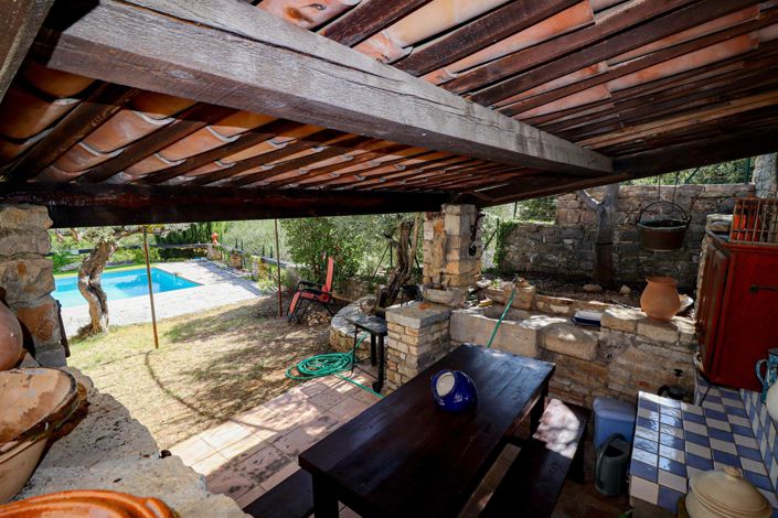 Image No.32-5 Bed House for sale