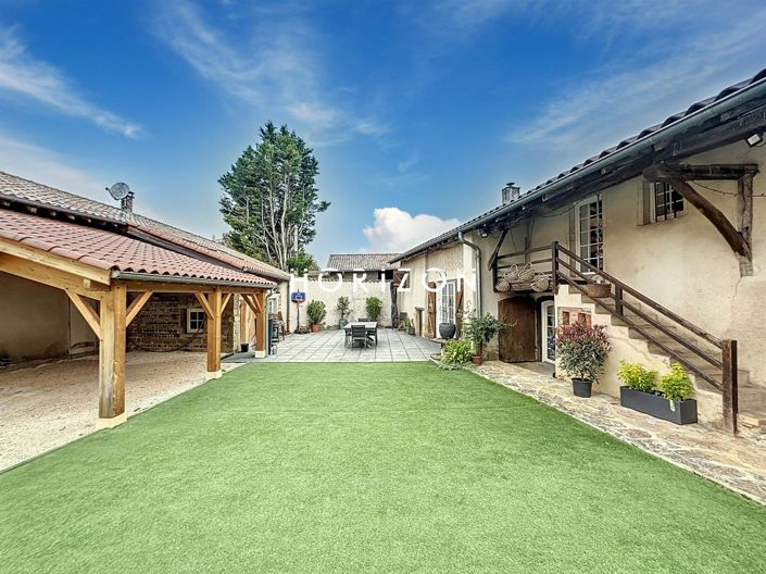 Image No.3-4 Bed House for sale