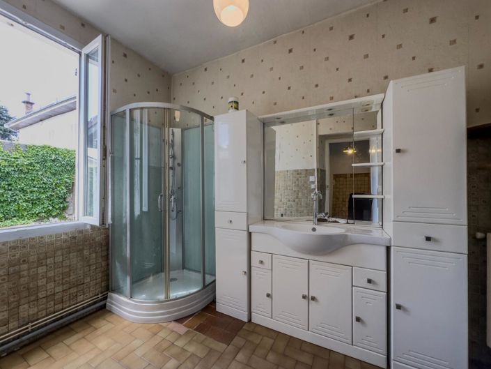 Image No.14-House for sale