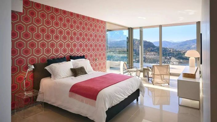 Image No.5-5 Bed House for sale